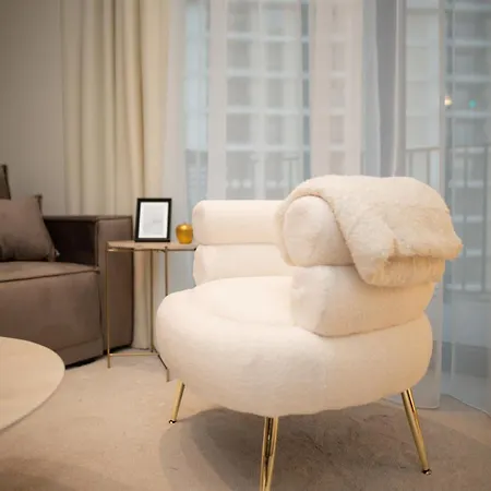 Simfonia - One Bedroom *