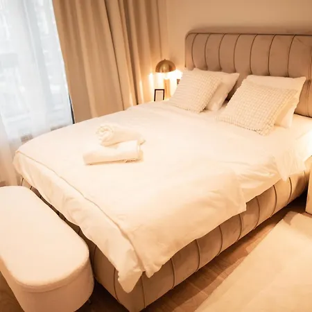 Simfonia - One Bedroom Lejlighed *